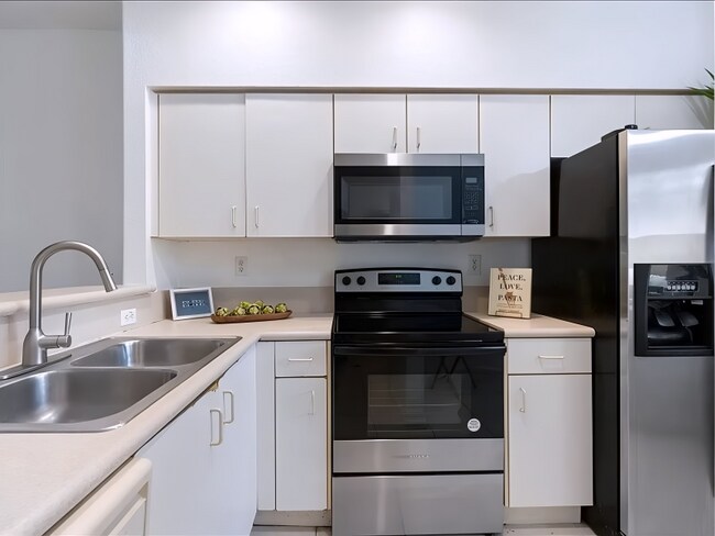 Building Photo - 2658 SW 83rd Terrace