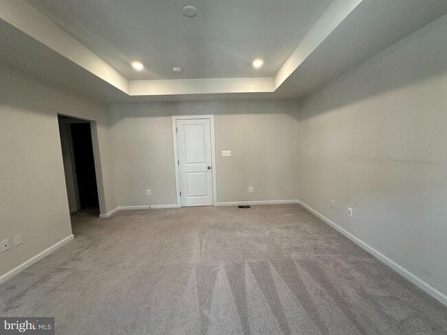 Building Photo - 43353 Radford Divide Ter