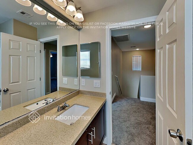 Building Photo - 1003 Pecos River Ave