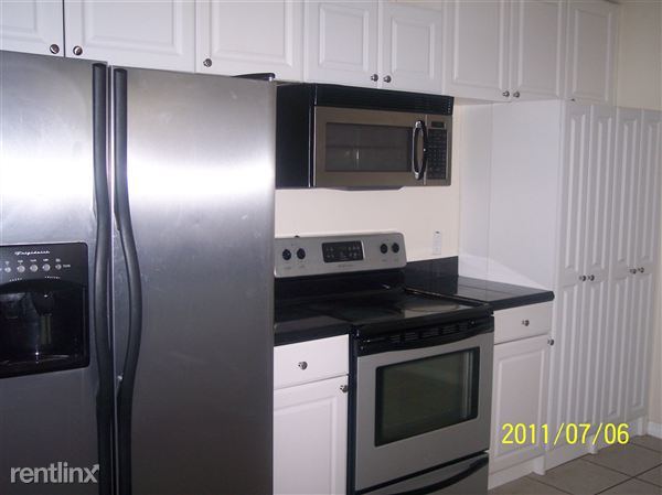 Building Photo - 20960 SE 157th St