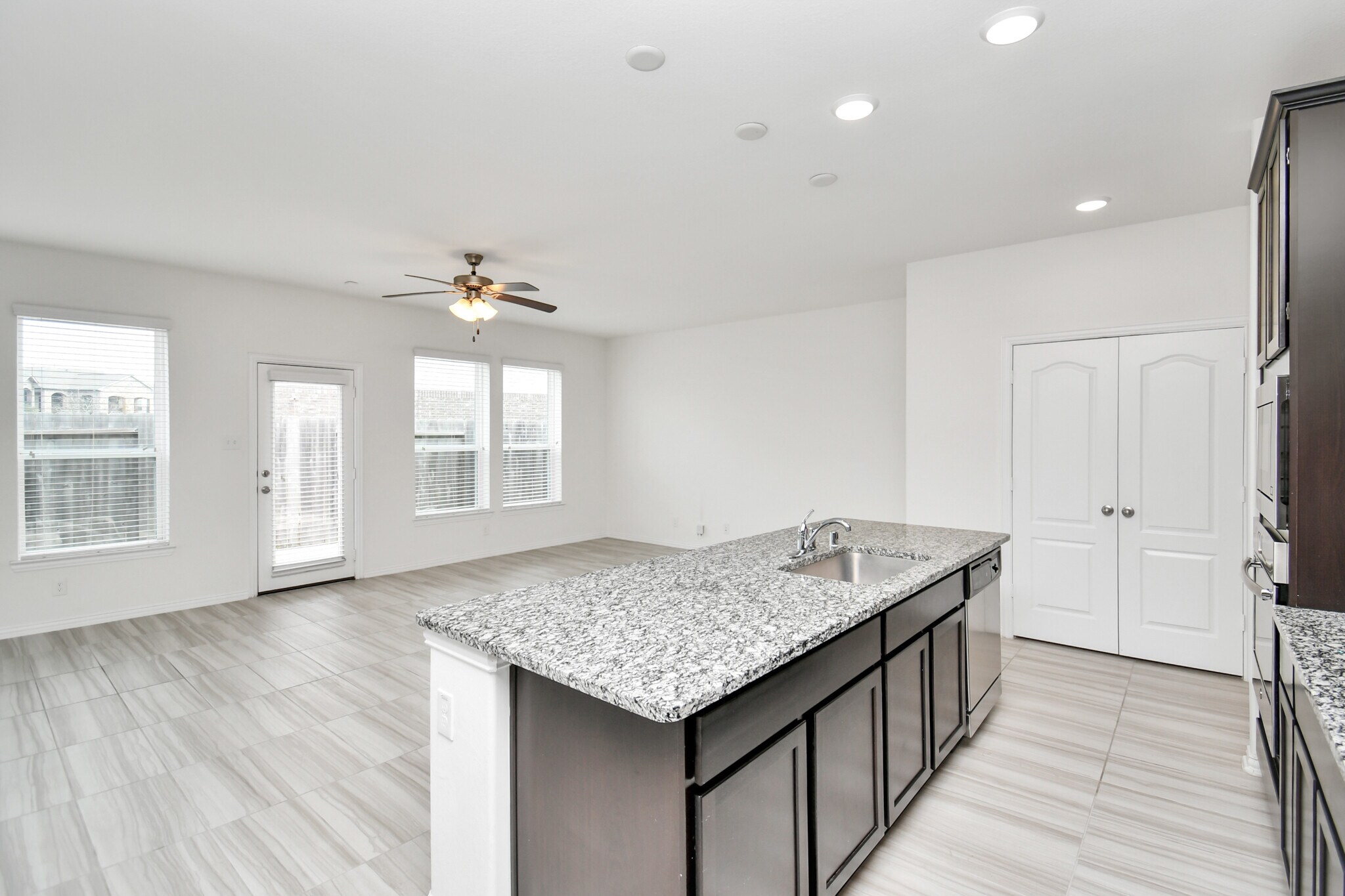 Building Photo - 3316 Harmony View Ln