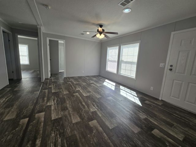 Building Photo - 1123 Walt Williams Rd