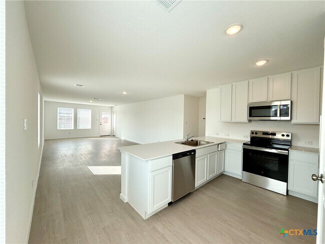 Building Photo - 311 Moscato Rd