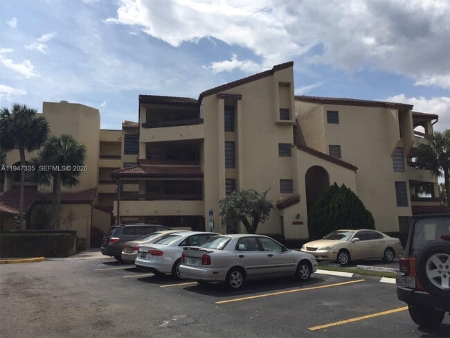 Building Photo - 8850 SW 123rd Ct