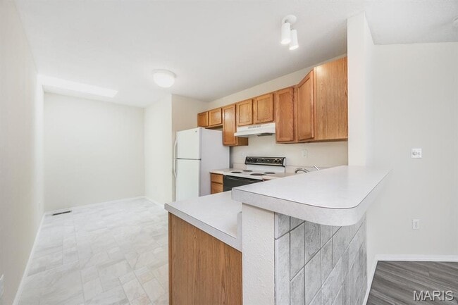 Building Photo - 425 Eagle Terrace Dr