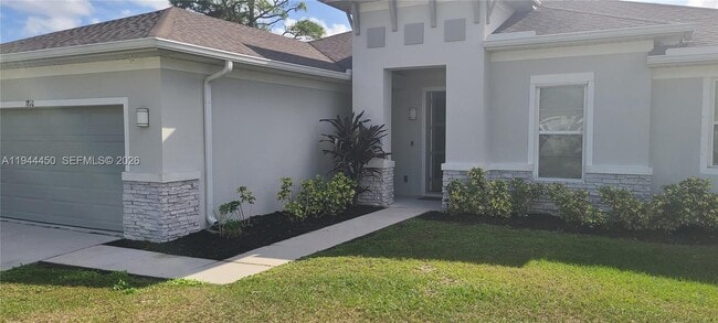 Building Photo - 1810 Calmar