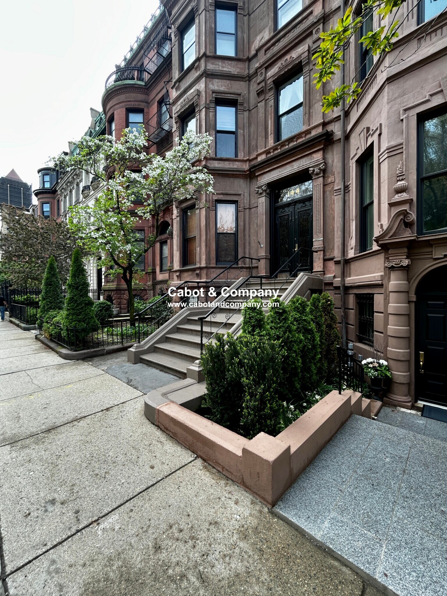 Building Photo - 144 Commonwealth Avenue