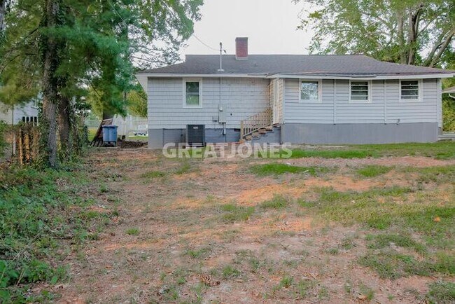 Building Photo - 416 Crescent Ave