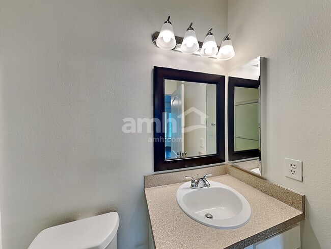 Building Photo - 12606 Adventure Dr