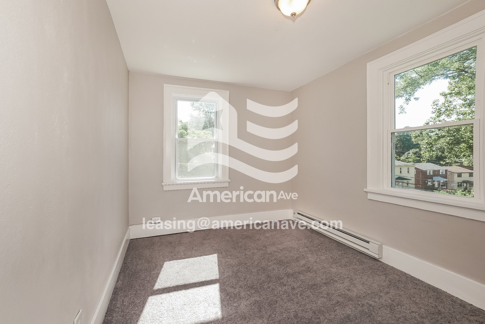 Building Photo - 803 Eathan Ave