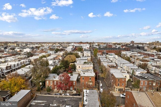 Building Photo - 846 LeCount St