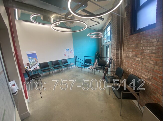 Building Photo - Fort Tar Lofts