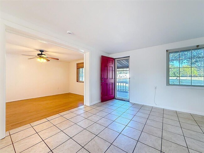 Building Photo - 3239 Allen Rd