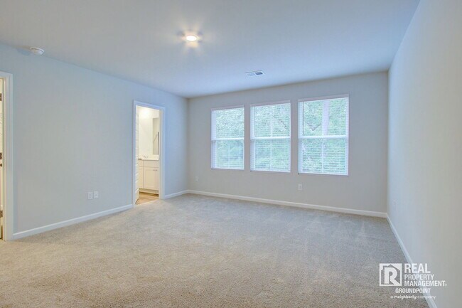 Building Photo - 169 Fern Brg Dr
