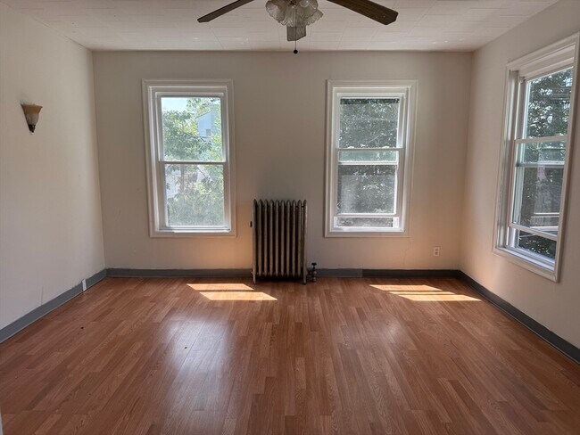 Building Photo - 91 Woodland Ave