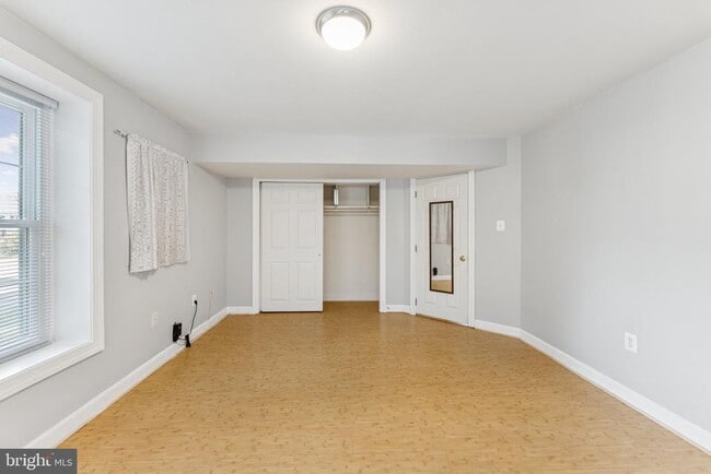 Building Photo - 12891 Crouch Dr