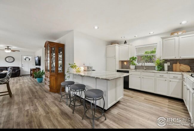 Building Photo - 304 E Nebraska Ave