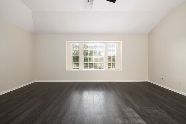 Building Photo - 21039 Vista Trail Ct
