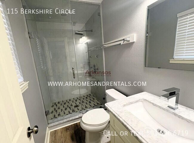 Building Photo - 115 Berkshire Cir