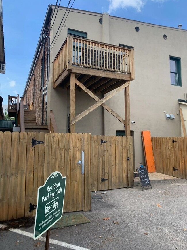 Building Photo - Exclusively Offered by Muse Realty, LLC