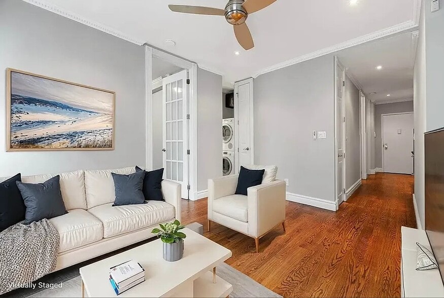 Building Photo - 403 E 13th St