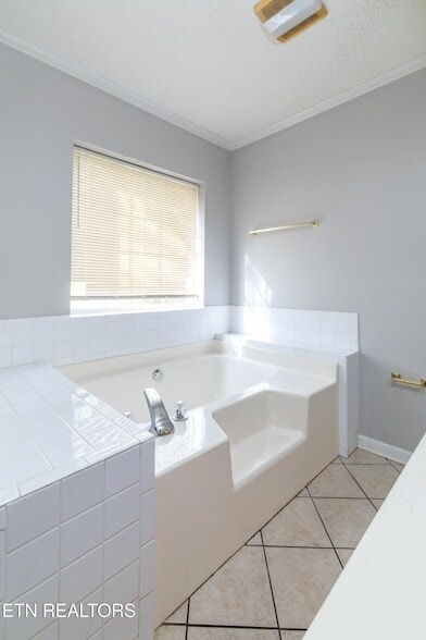 Building Photo - 203 Sweetgum Ln