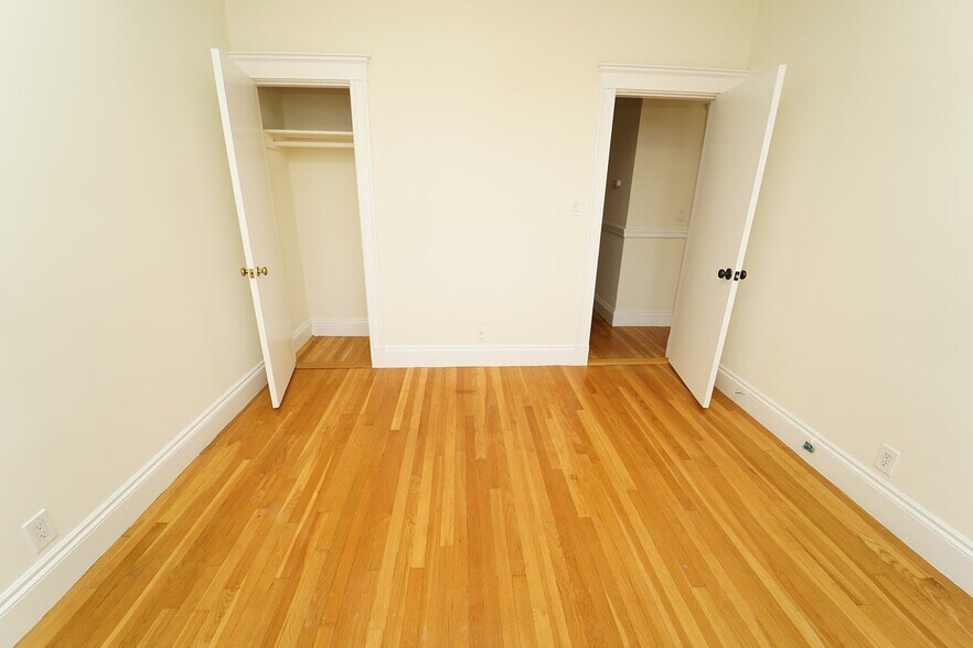 Building Photo - 317 Allston St