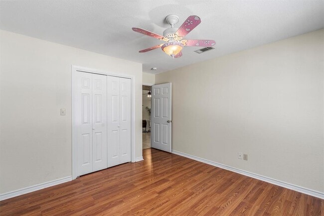 Building Photo - 27 Deer Ridge Rd