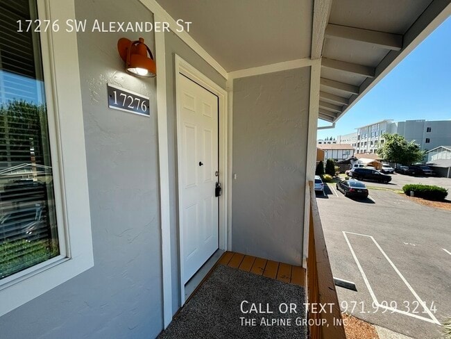 Building Photo - 17276 SW Alexander St