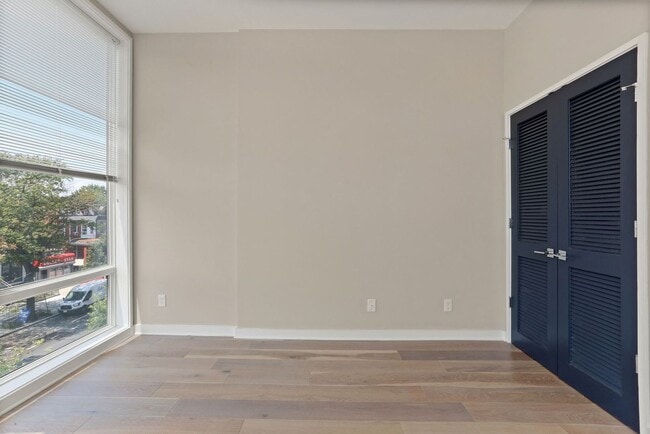 Building Photo - Available Now! Recent build! Professionally Managed// 2 bedroom 2 bathroom Luxury Condo// Petworth!