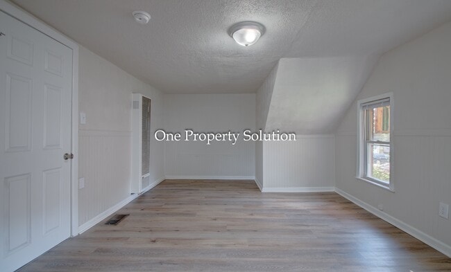 Building Photo - 2561 Harrison St