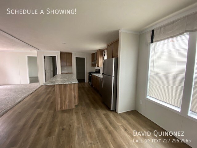 Building Photo - 207 Mercer-
