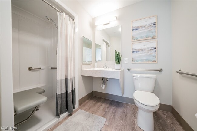 Building Photo - 12799 Doula Ln