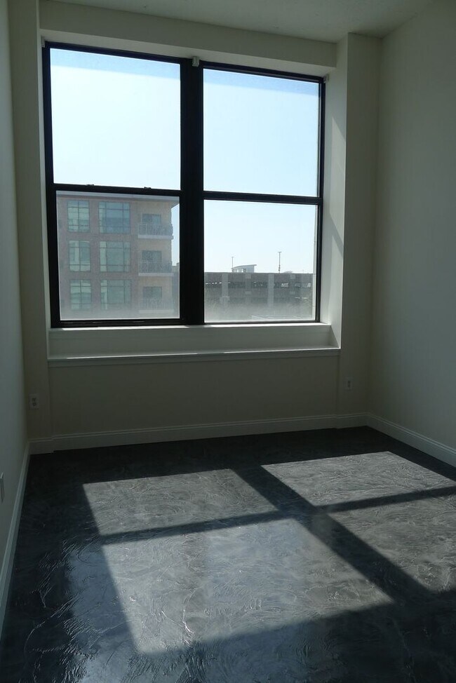 Interior Photo - Garfield Lofts