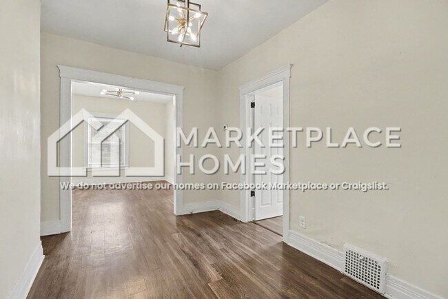 Building Photo - 5203 25th St