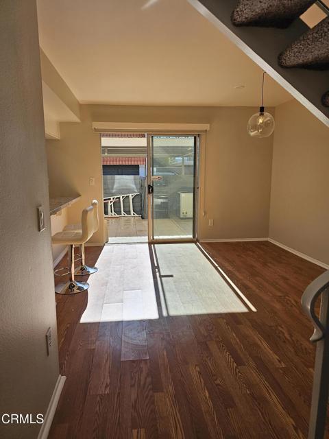Building Photo - 2166 N Indian Canyon Dr