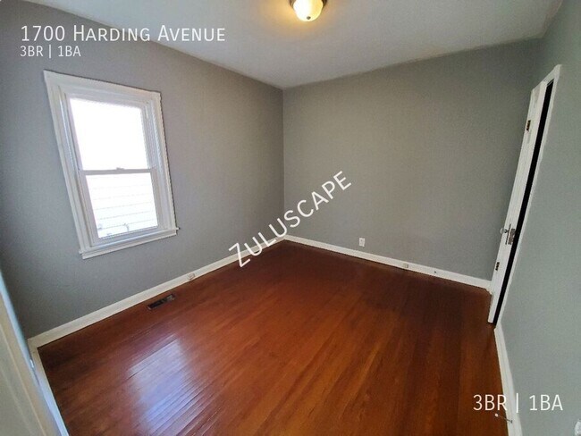 Building Photo - 1700 Harding Ave