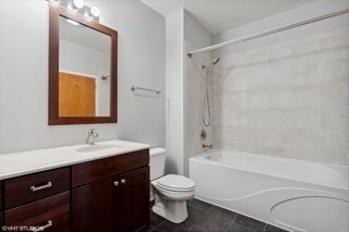 Building Photo - 3963 W Belmont Ave