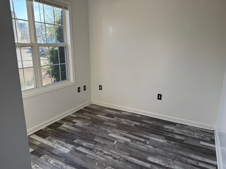 Building Photo - 3110 Daylilly Dr