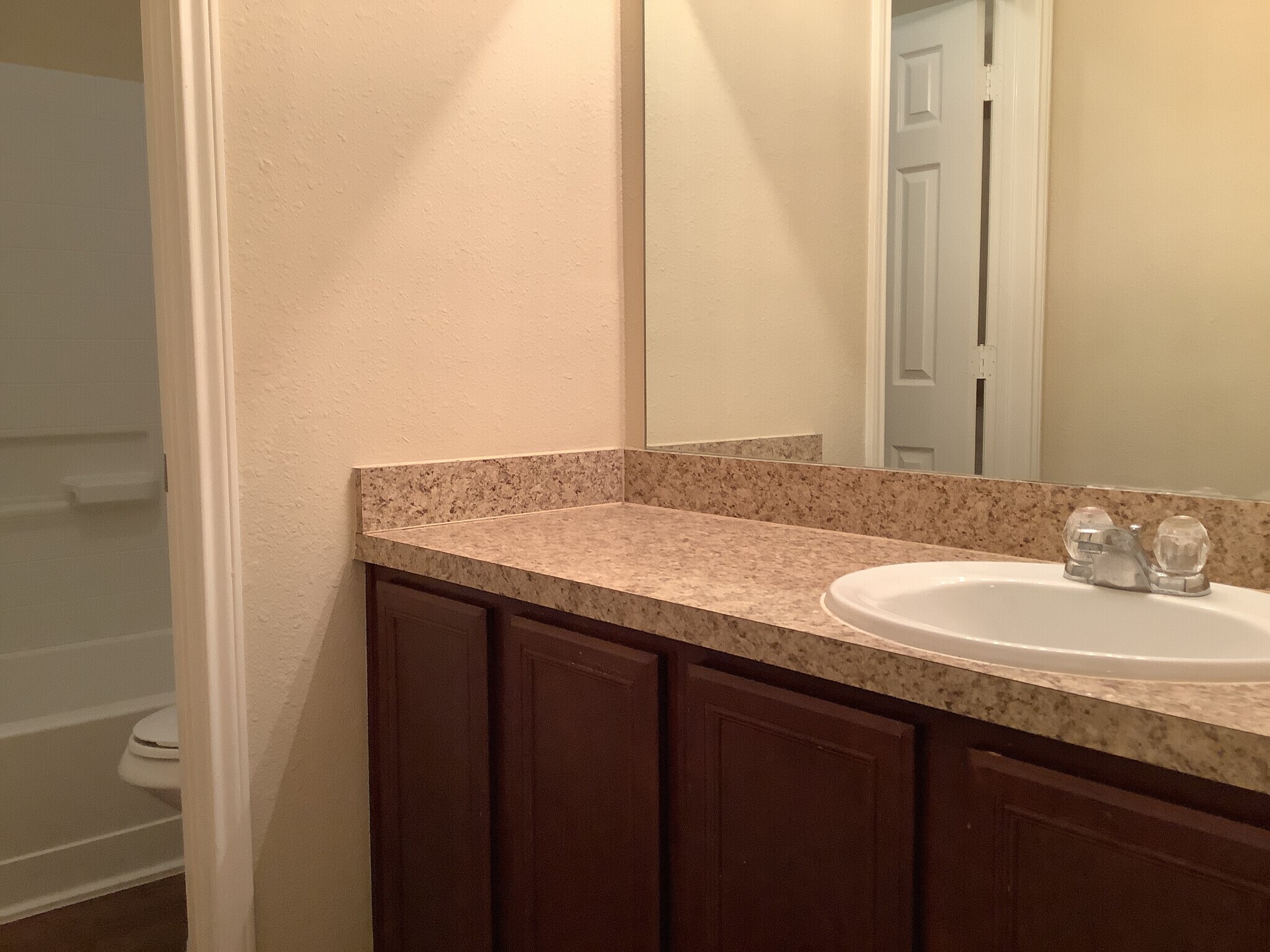 Building Photo - 6019 Brenwood Trails Ln