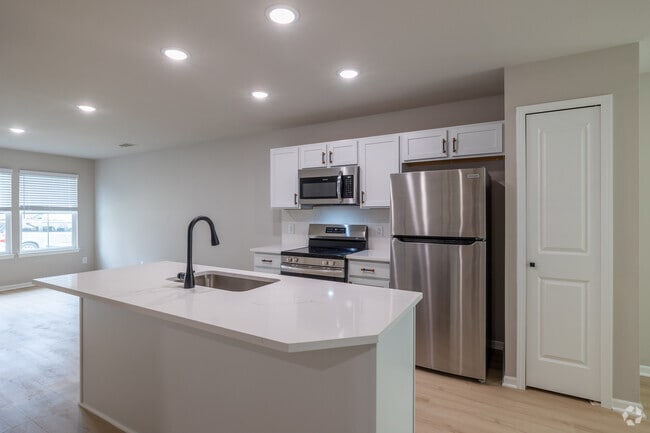2BR, 2BA - 1,200SF - Kitchen - The Woodhaven Reserve