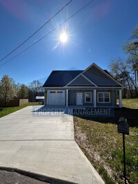 Building Photo - Brand New 3 Bed 3 Bath Home