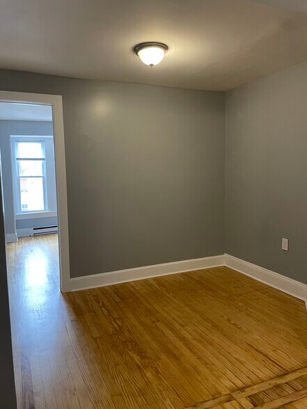 Living room/breakfast nook - 59 Railroad Ave