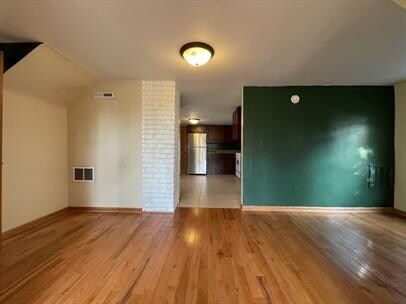 Building Photo - 1113 Spring St NE