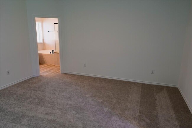 Building Photo - 14534 Clementine Hall Dr