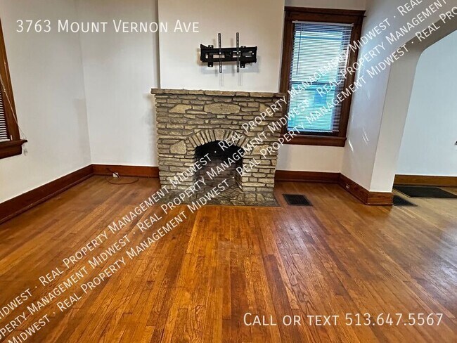 Building Photo - 3763 Mt Vernon Ave