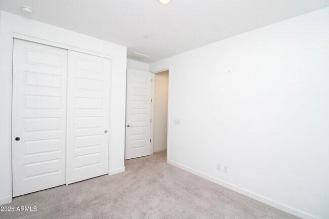 Building Photo - 12546 W Calle De Baca