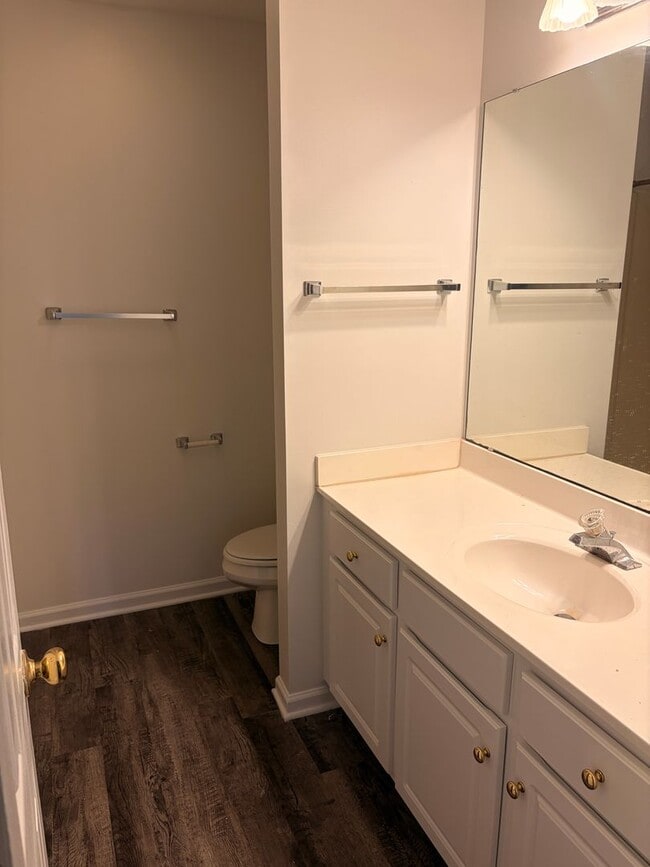 Building Photo - 4617 McClelland Dr