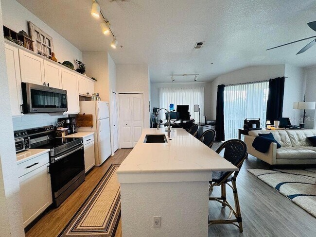 Building Photo - 2513 Maitland Crossing Way