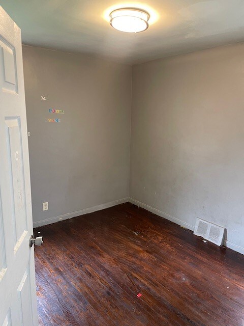 Building Photo - 20555 Albany St